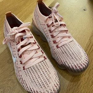 Women’s Nike Vapor Max